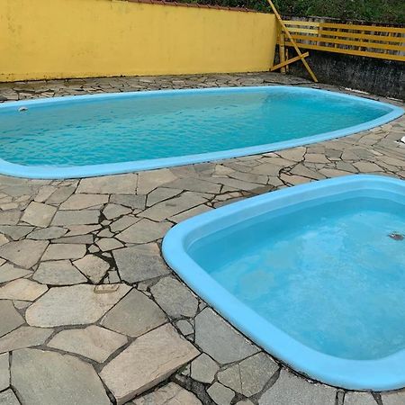 ウバトゥバAp Pertinho Praiaアパートメント エクステリア 写真